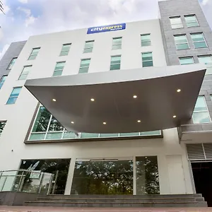 Express By Marriott Colombia Hotel