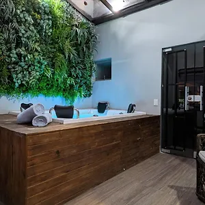 Hotel The Belmonte Penthouse *****