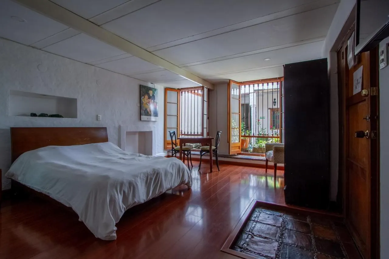 호텔 Apartaestudios La Candelaria 보고타