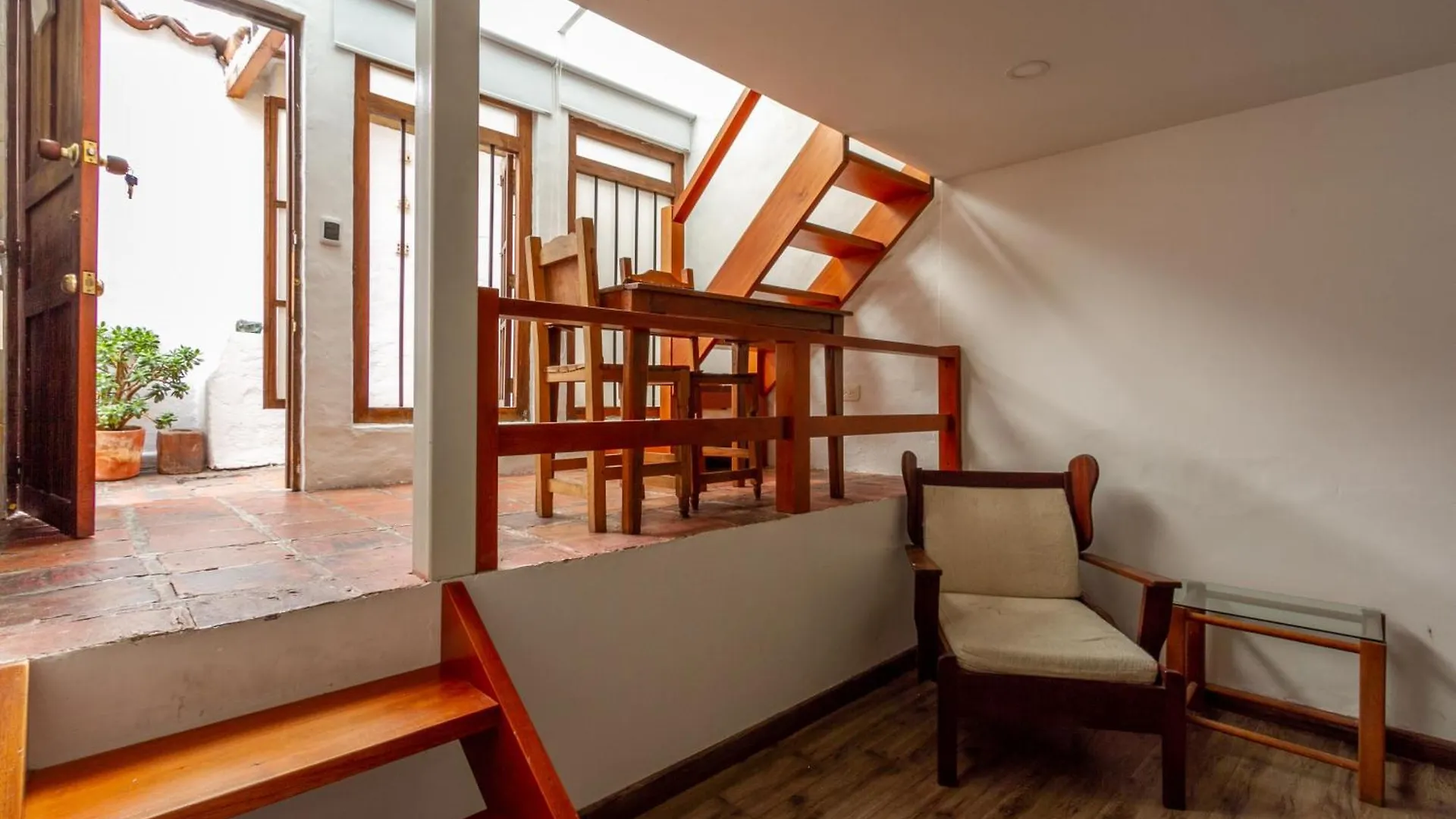 Apartaestudios La Candelaria 보고타 3*,