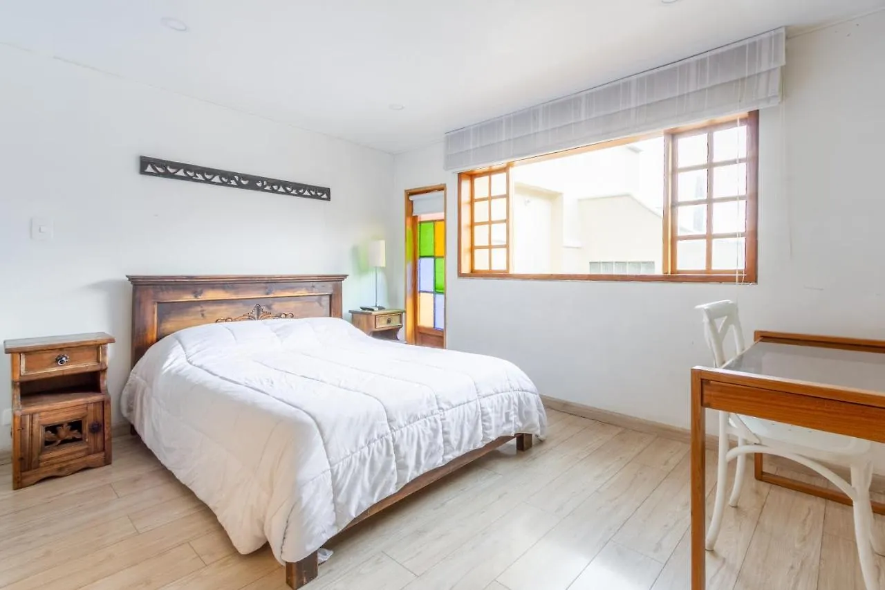 Hotel Apartaestudios La Candelaria Bogota