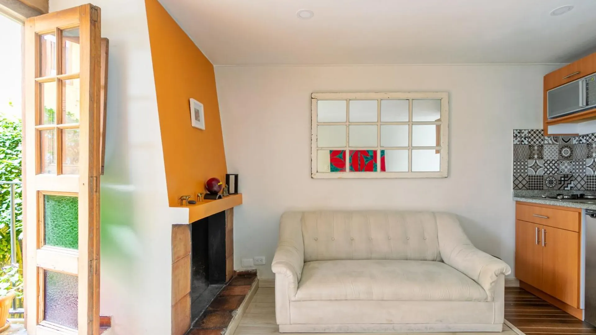 Apartaestudios La Candelaria Bogota